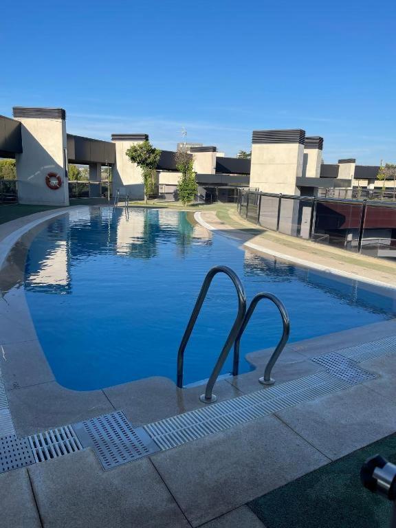 Tecnocordoba II Aparcamiento Privado Gratuito Y Piscina Apartment Exterior photo